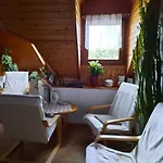 Rum i privatbostad Anna Vendeghaz *