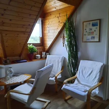 Anna Vendeghaz Homestay *